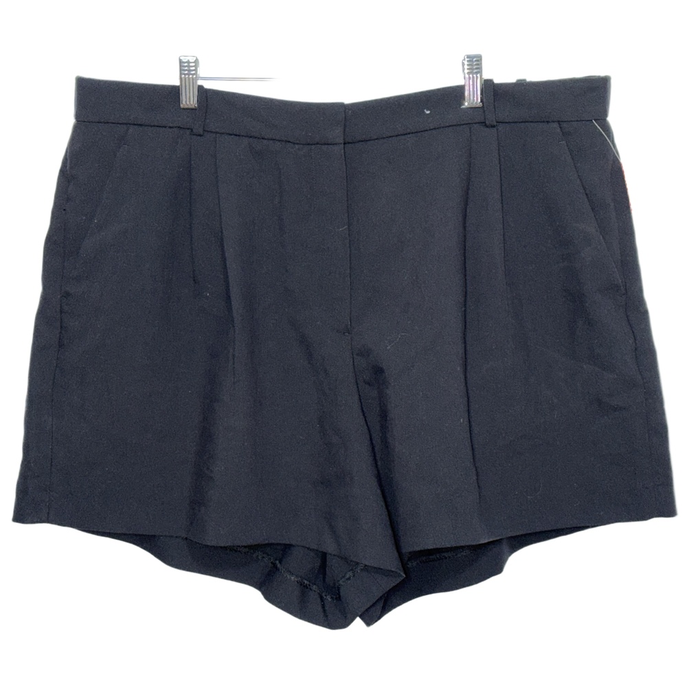 NEW Abercrombie & Fitch Curve Love Black Pleated Casual Bermuda Short Size 35 20